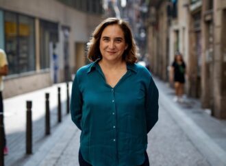 Ada Colau: liderazgo que escucha y política del cuidado